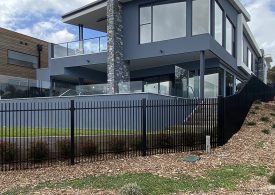 Terraced fencing style